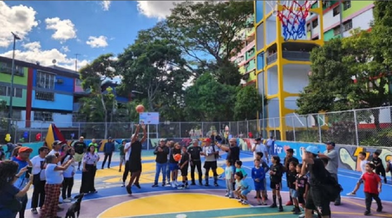 Nuevos espacios recreativos y de salud en la comunidad del 23 de Enero